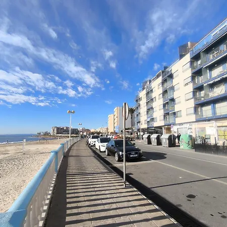 公寓 Marinasunbeach Canovas Playa 托雷维耶哈