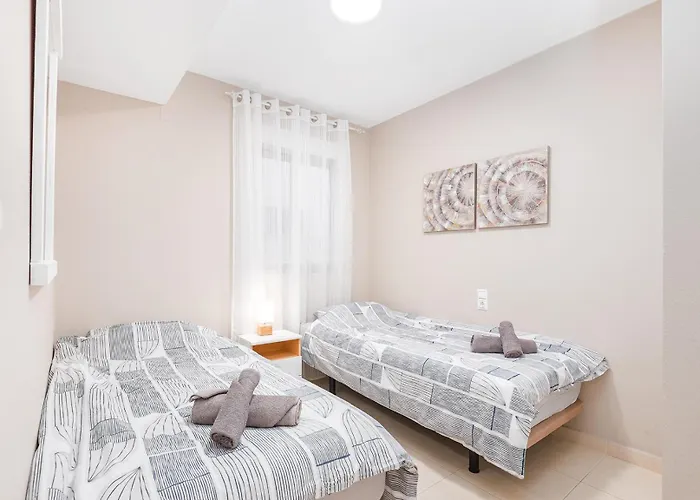 Marinasunbeach Canovas Playa 公寓 *