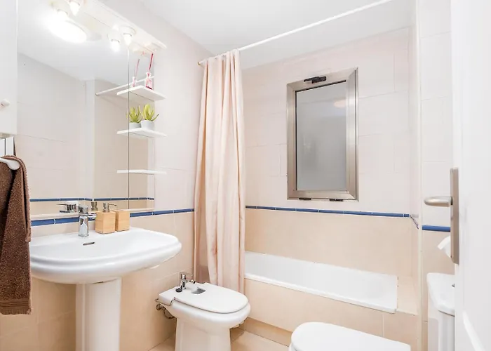 Marinasunbeach Canovas Playa 托雷维耶哈